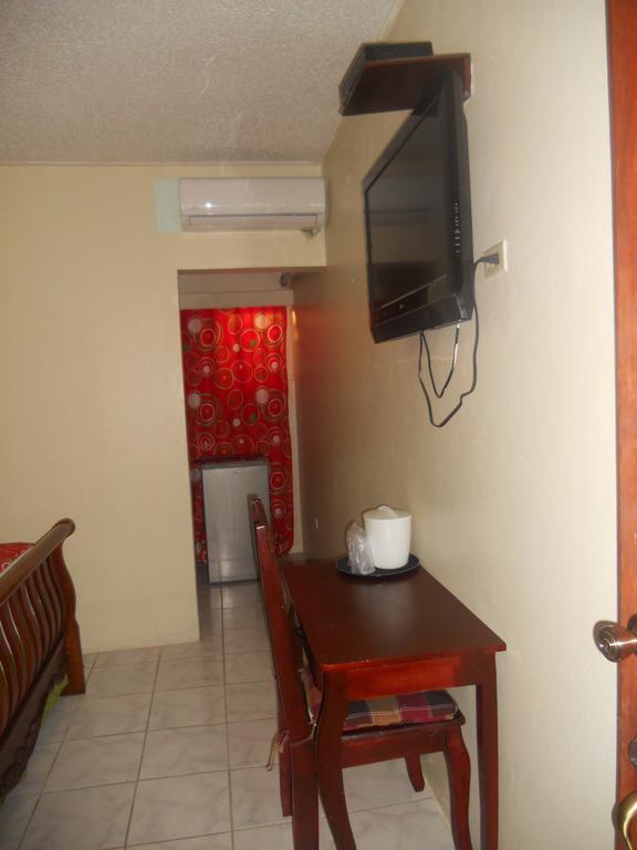 Seaview Inn Бастер Екстериор снимка