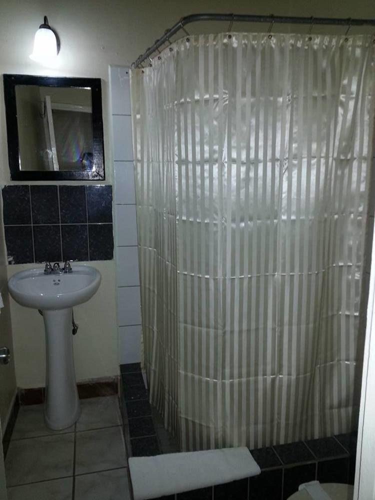 Seaview Inn Бастер Екстериор снимка