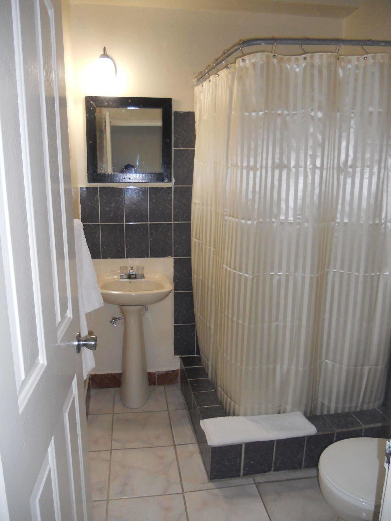 Seaview Inn Бастер Екстериор снимка
