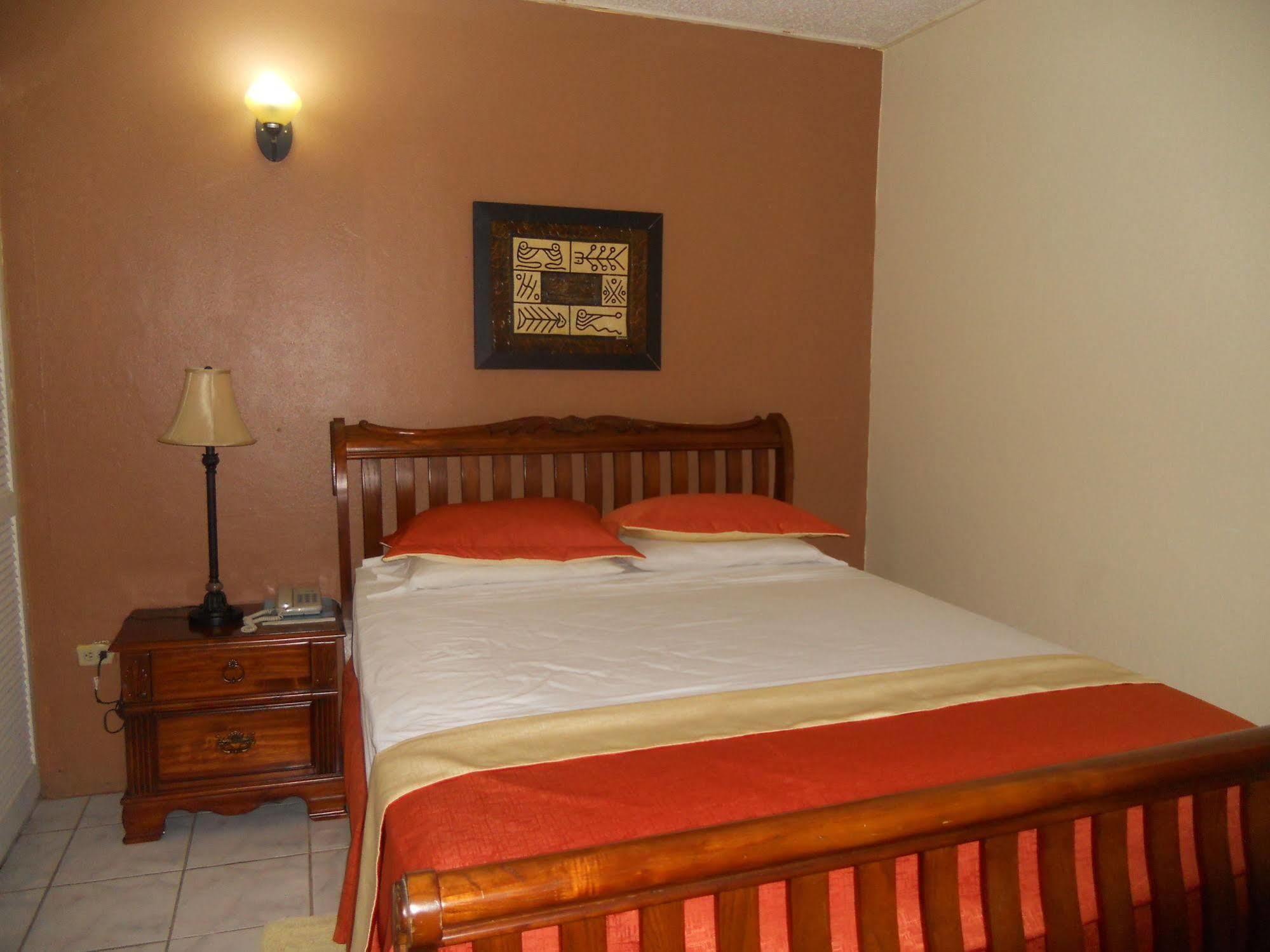 Seaview Inn Бастер Екстериор снимка