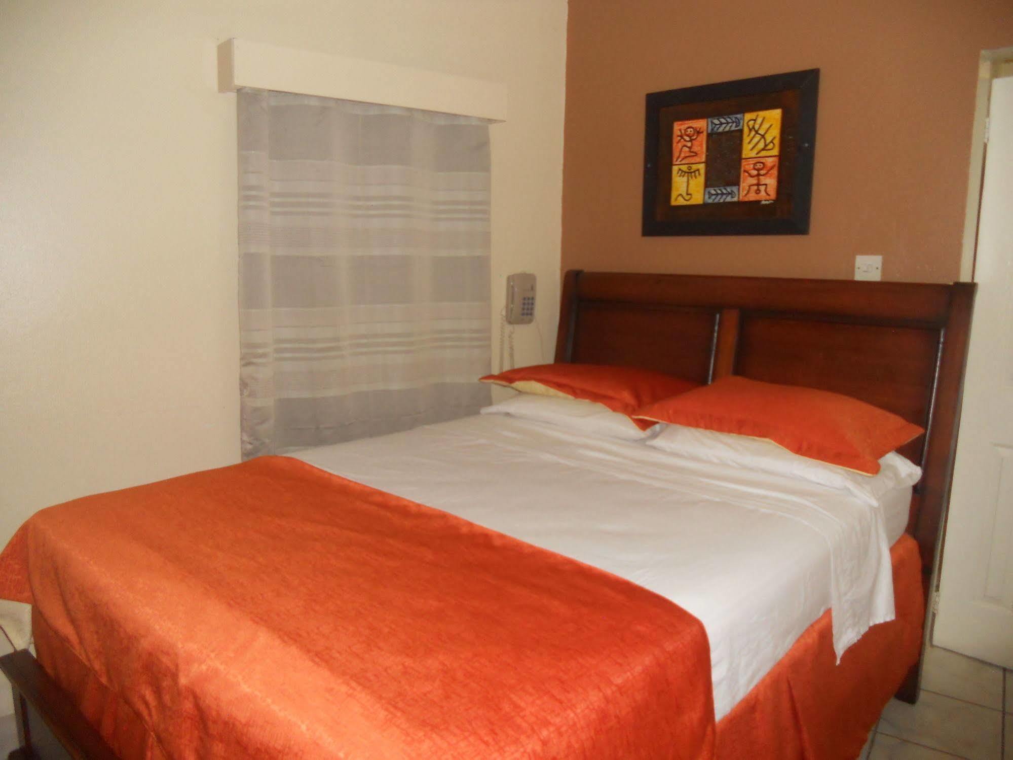 Seaview Inn Бастер Екстериор снимка