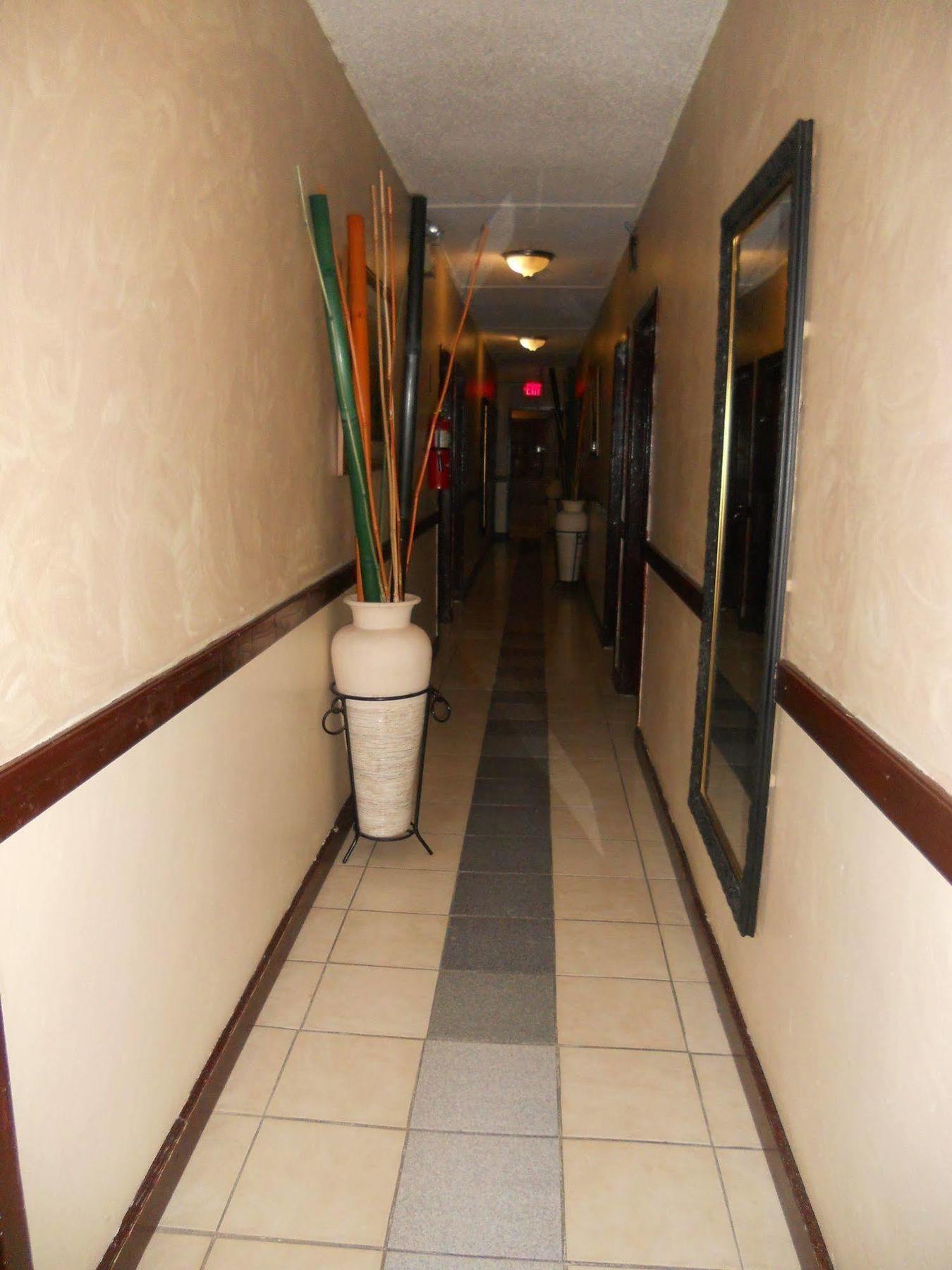 Seaview Inn Бастер Екстериор снимка