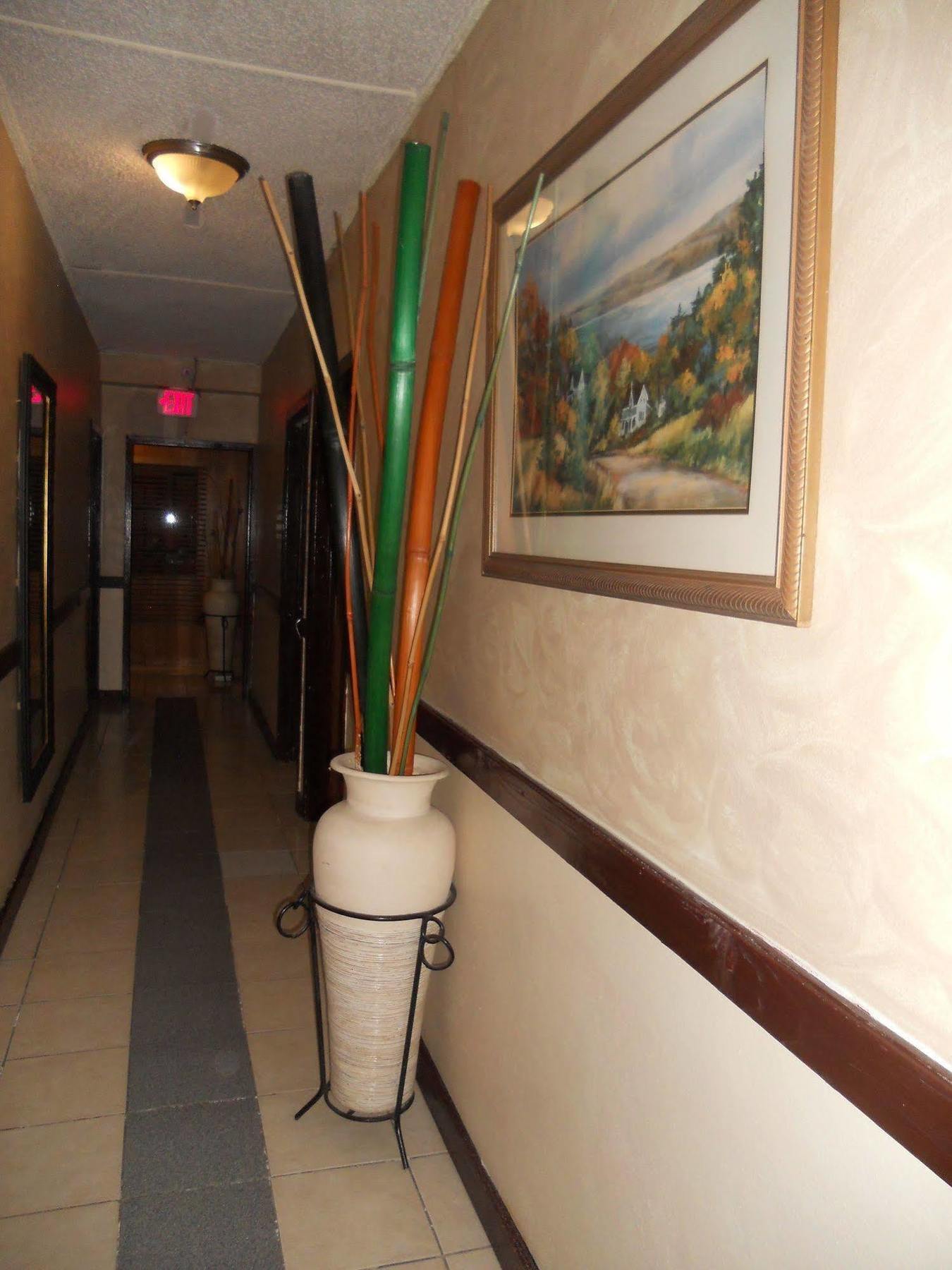 Seaview Inn Бастер Екстериор снимка